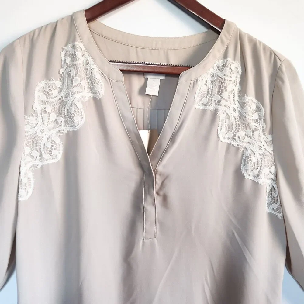 New Chicos Top Size 1 (8) Charming Pleats Stella Khaki Lace Trim Boho Office NWT